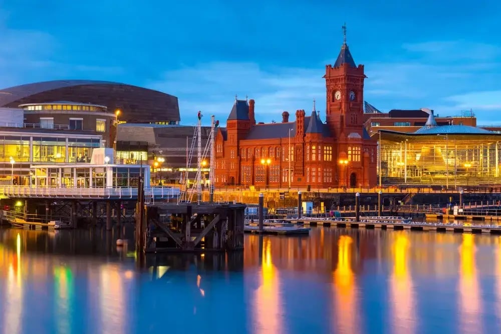 Cardiff Bay - Crown Currency - United Kingdom