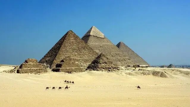 Egyptian Pyramids - Crown Currency