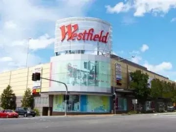 Liverpool_Crown-Currency