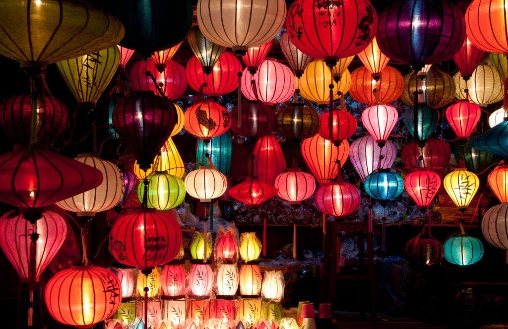 What-to-Buy-When-Shopping-in-Vietnam