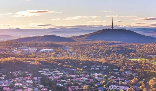 Canberra - Crown Currency