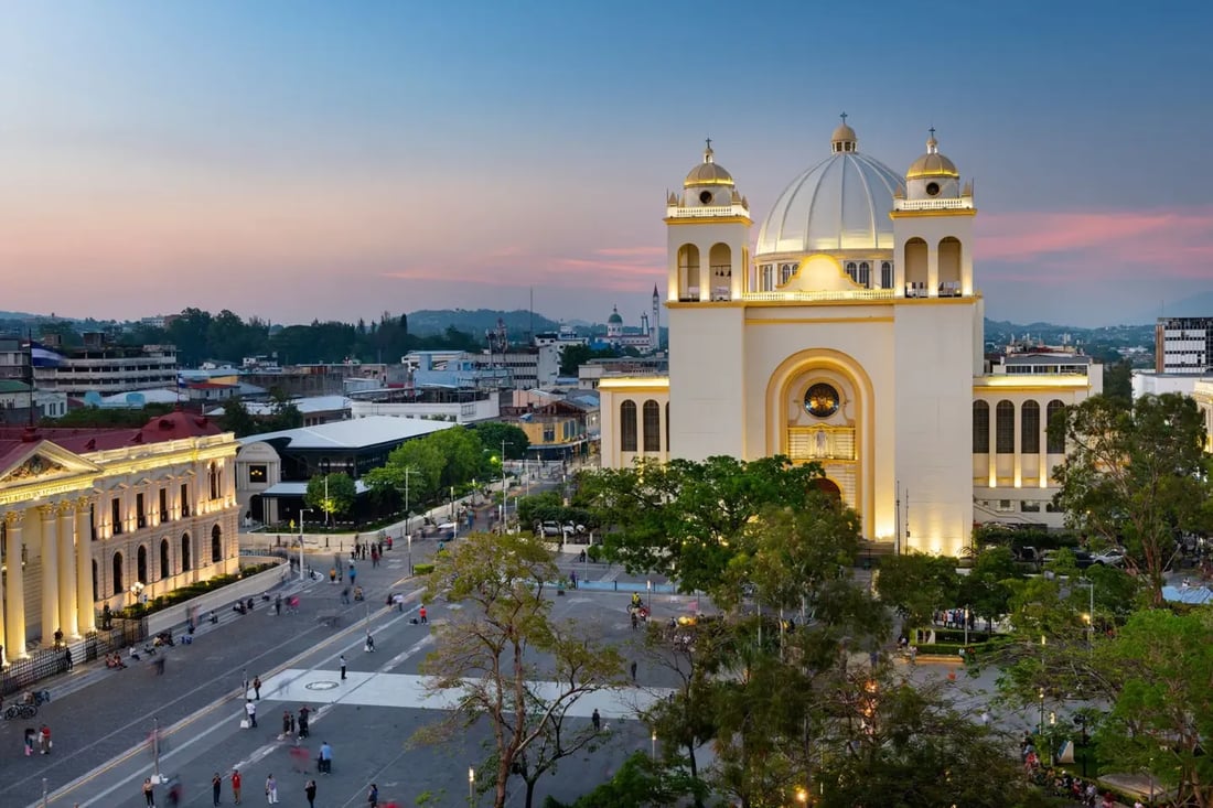 metropolitan-cathedral-el-salvador