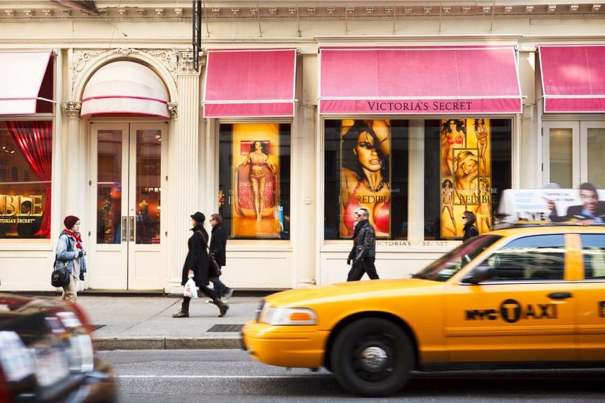 The Best Places for Clothes Shopping in the USA