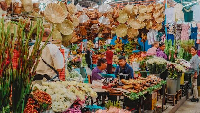 Bazaar Sabado