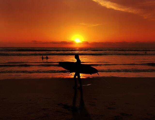 Surfing Kuta