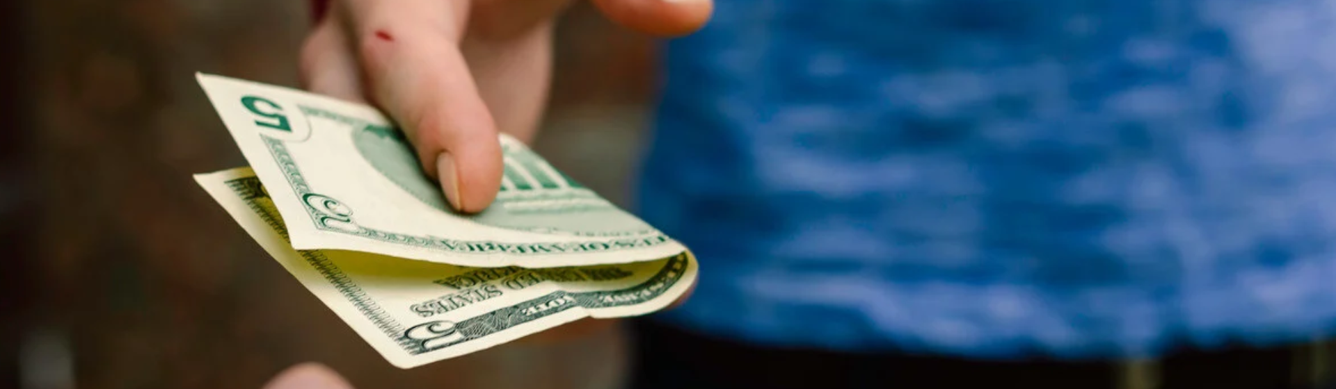 Tipping in the USA - Is it Customary to Tip in the USA?
